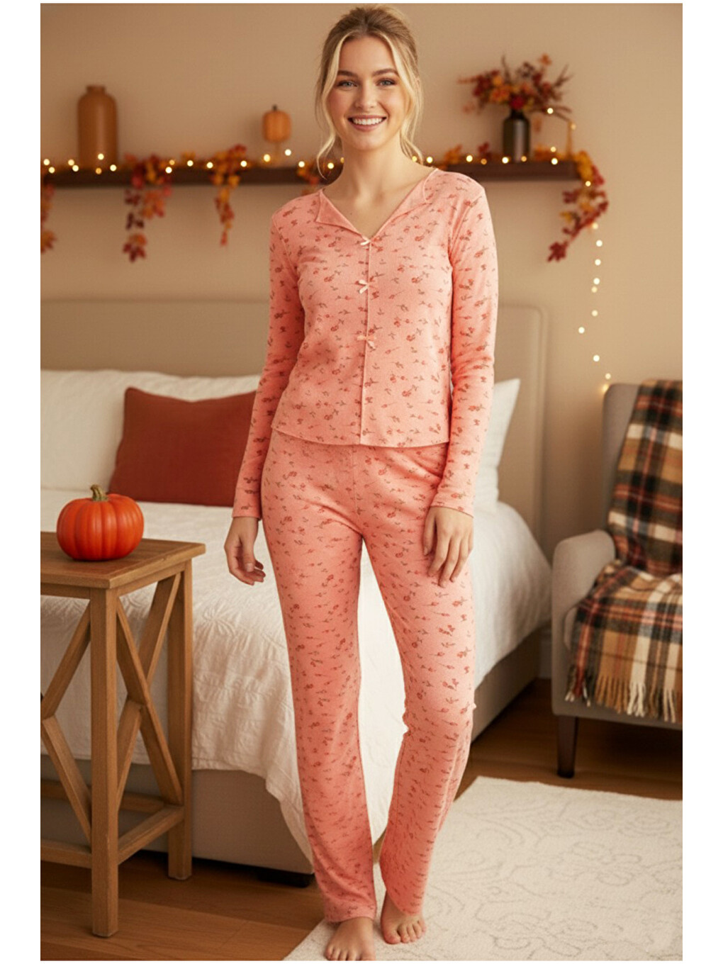Pembe Somon Desenli Fiyonk Detaylı Ajurlu Delikli Örme Pijama Takım7927-6-1