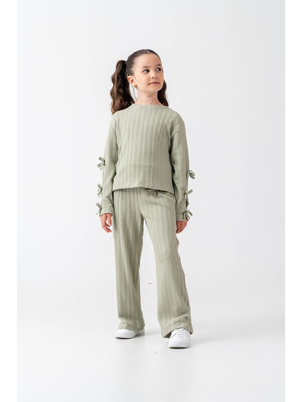 Kız Çocuk Pamuklu Yeşil Bağcıklı Kol Detaylı Takım – Düz Paça-5