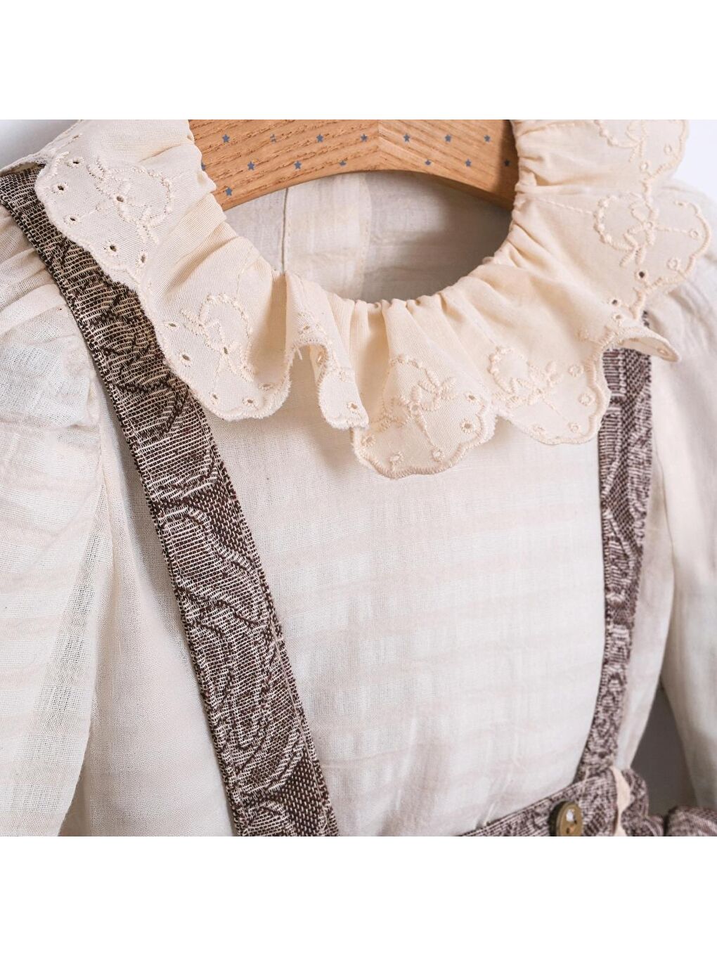 Karışık Kız Bebek Pamuklu Dantelli Yaka Uzun Kollu Çiçek Desenli Şortlu Tulum Takım – Vintage Stil-2