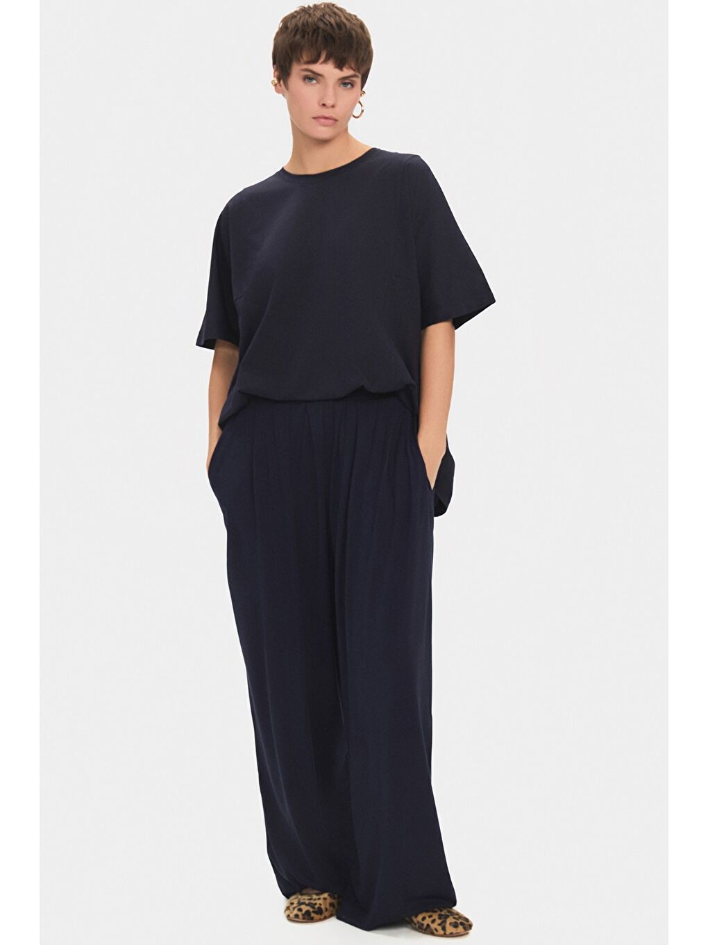 June Lacivert Kadın Rayon Karışımlı Wide Leg/geniş Paça Dökümlü Pantolon - 2