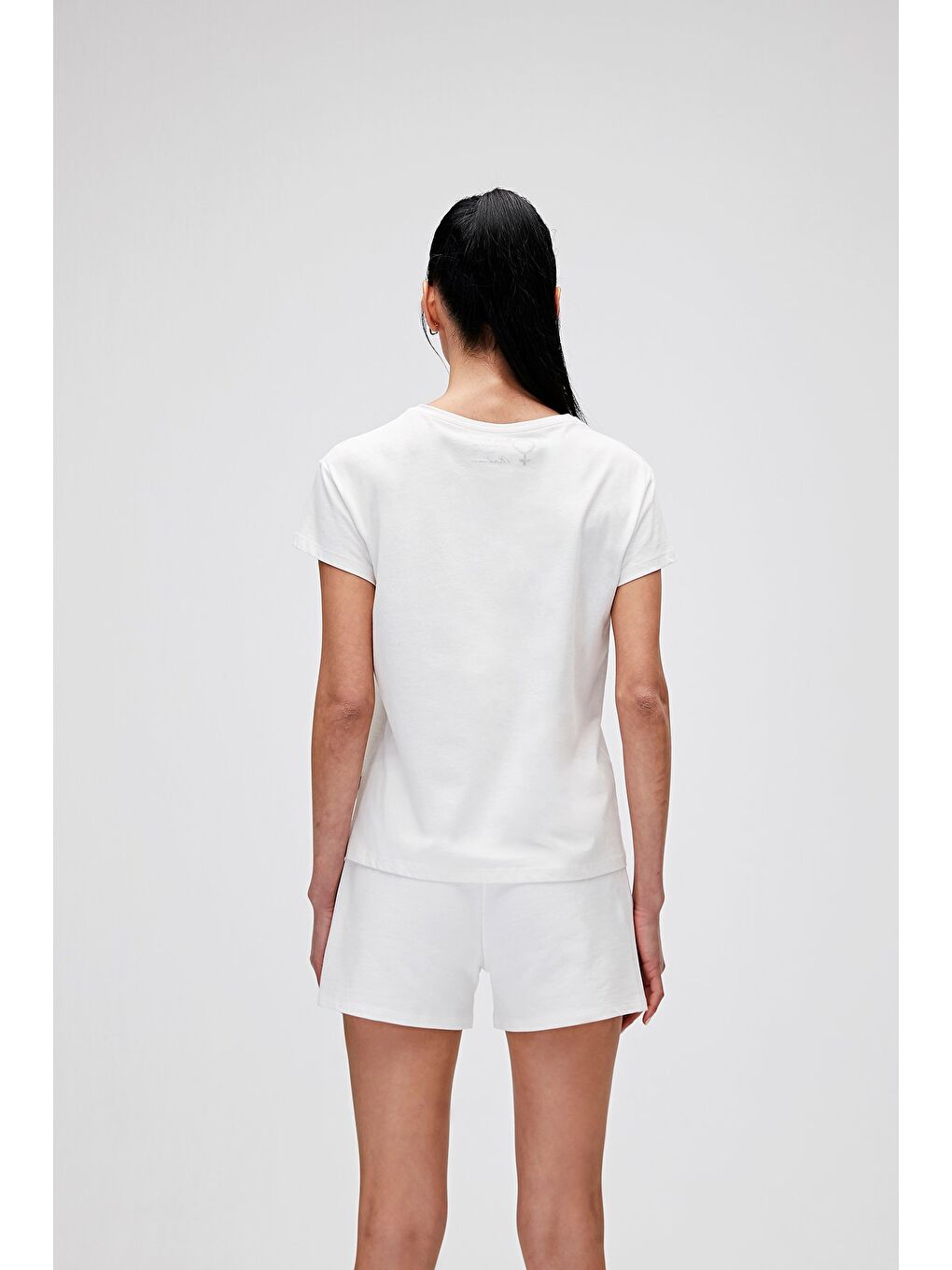 Violet O-Neck Tişört Off-White Beyaz Basic Kadın Tişört-3
