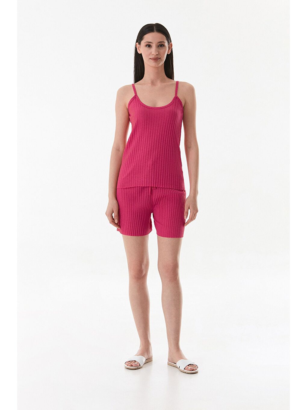 Fuşya Fitilli İp Askılı Şortlu Takım-1