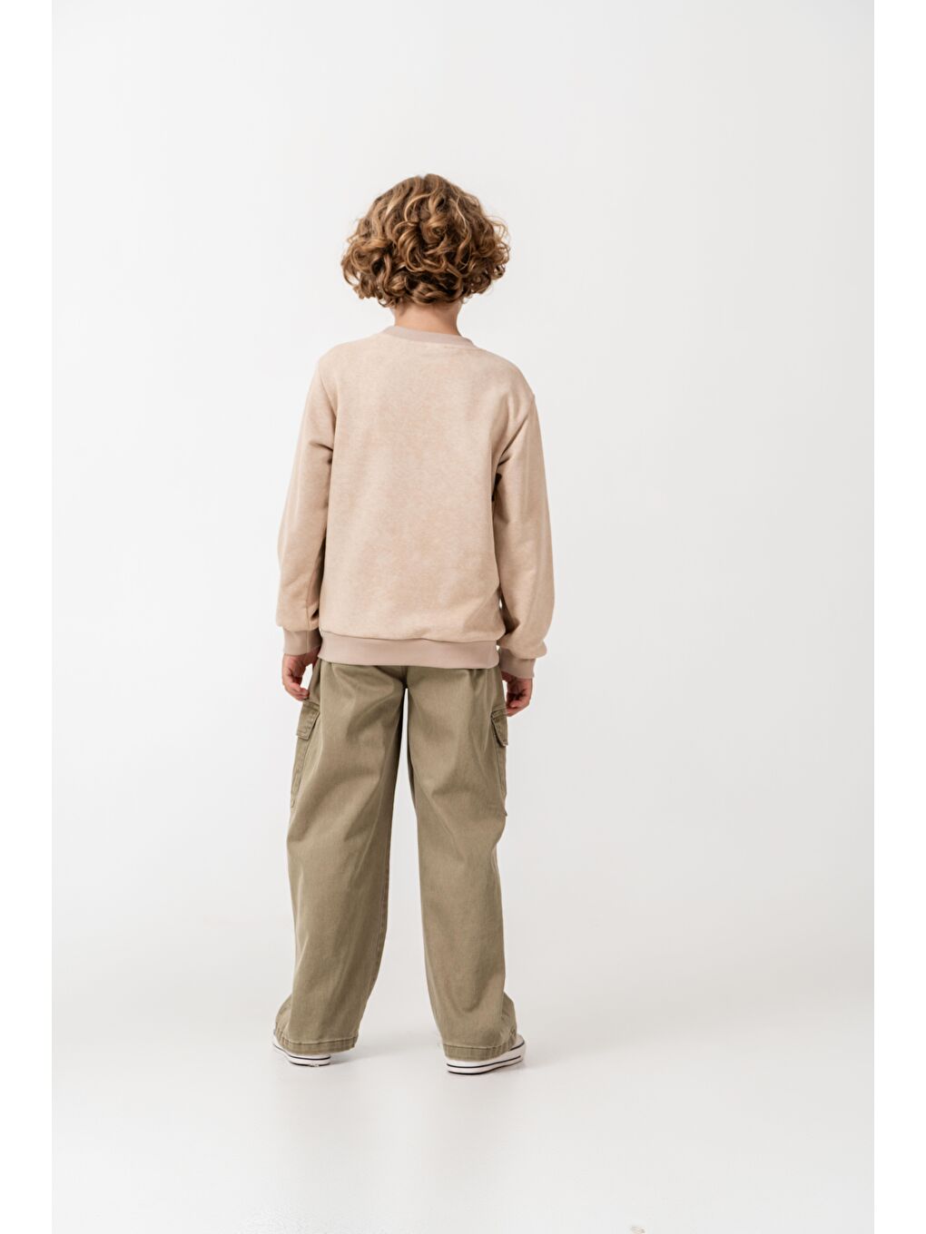 Karışık Erkek Çocuk Pamuklu Bej Baskılı Sweatshirt Ve Haki Kargo Pantolon Takım - Günlük Rahat Stil-1