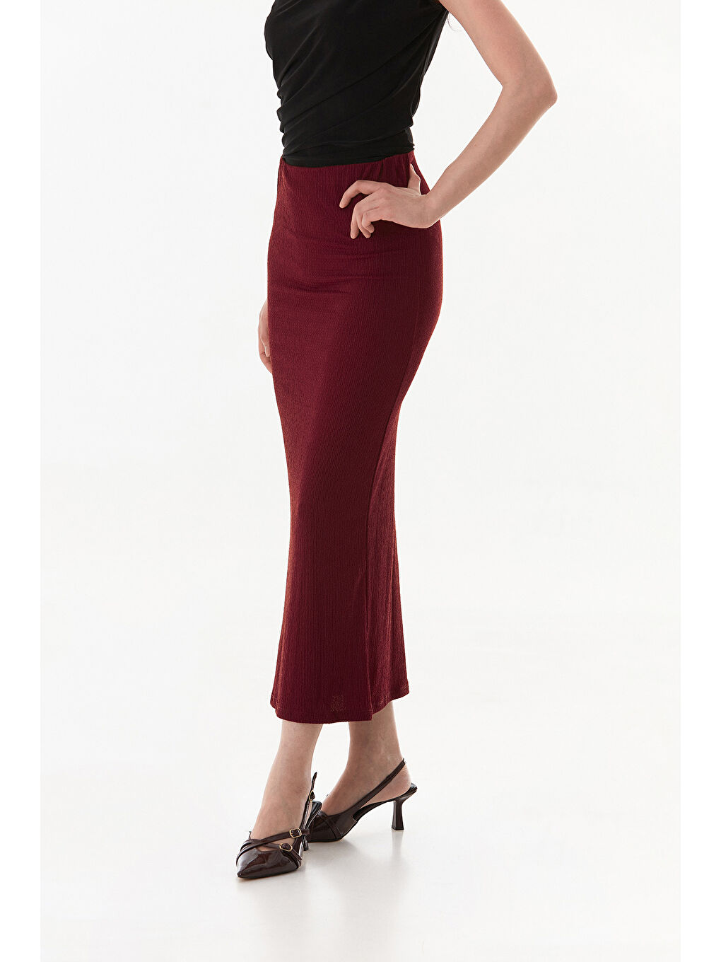 Bordo Beli Lastikli Yırtmaçlı Bürümcük Kumaş Etek-2