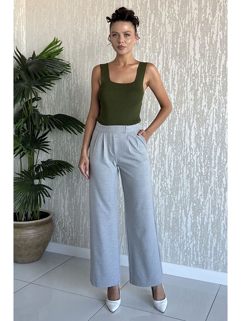 Gri Kadın Bel Lastikli Cırtlı Palazzo Pantolon