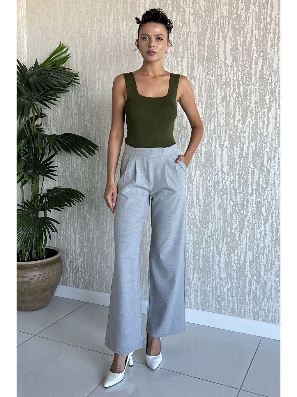 Gri Kadın Bel Lastikli Cırtlı Palazzo Pantolon-1