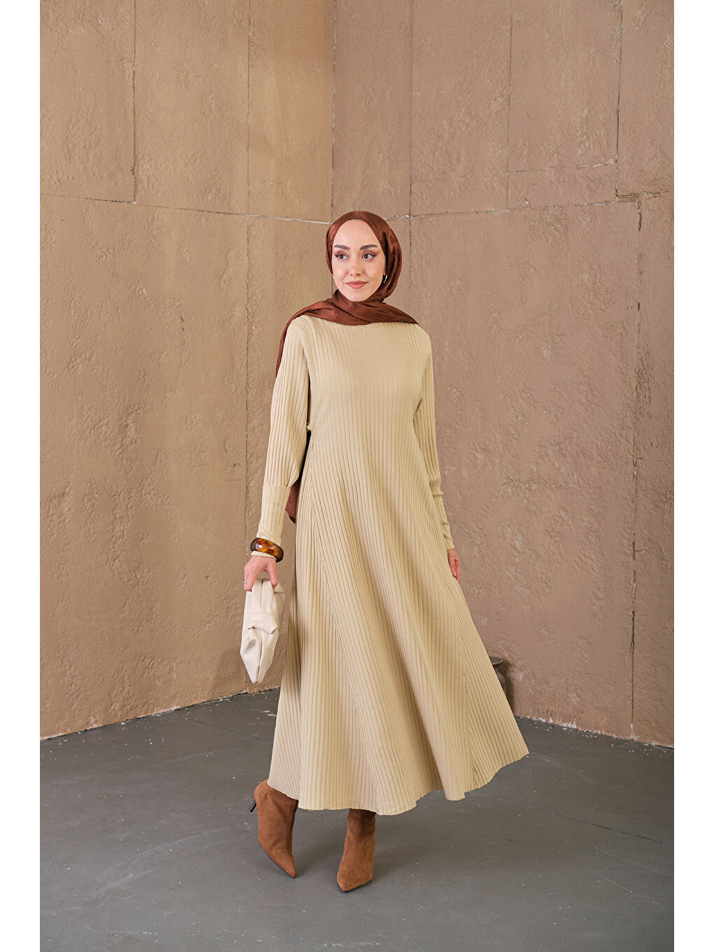 Ekru Kendinden Desenli Triko Elbise Krem-2