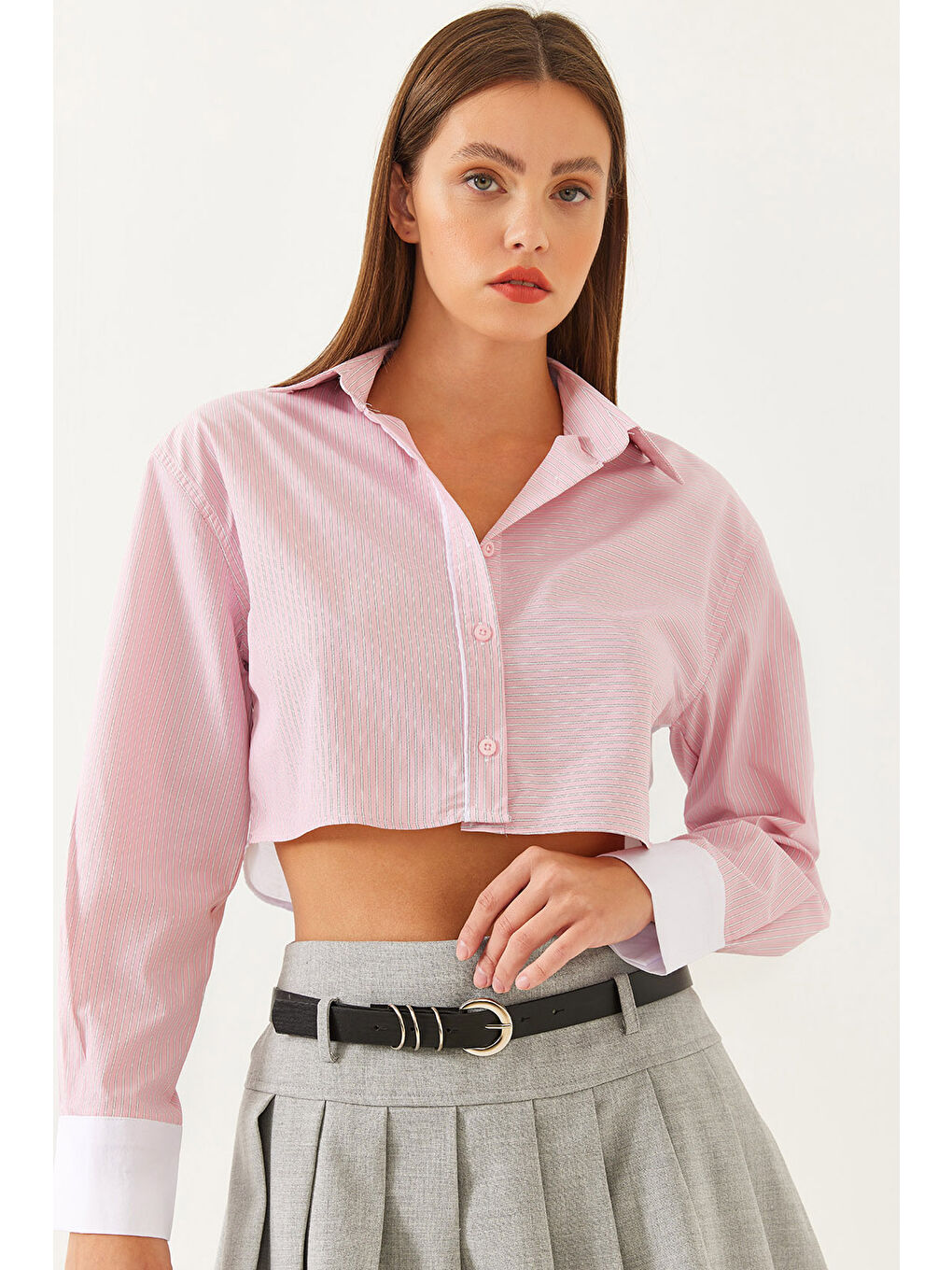 Pembe Kadın Asimetrik Çizgili Manşet Detaylı Crop Gömlek