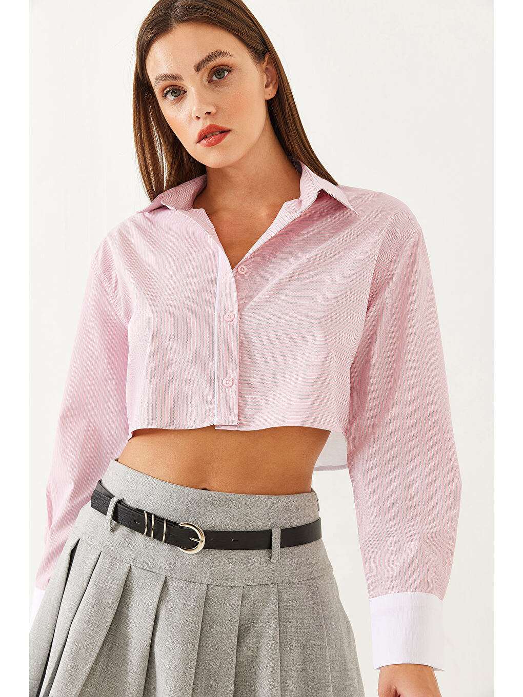 Pembe Kadın Asimetrik Çizgili Manşet Detaylı Crop Gömlek-1