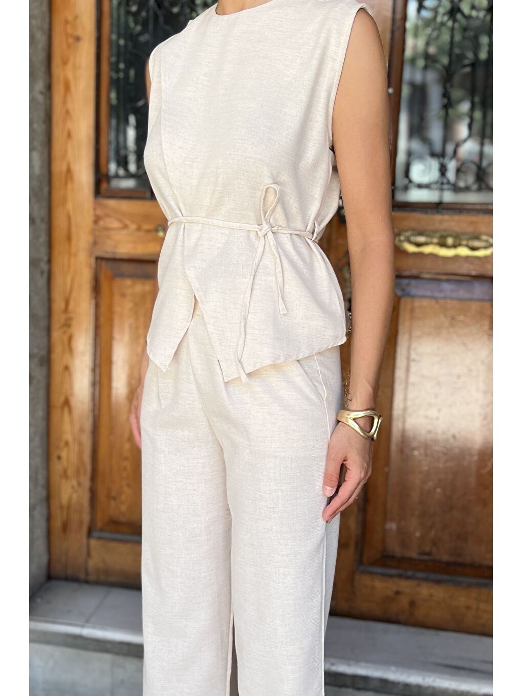Bej Bel Bağcıklı Keten Bluz Pantolon İkili Takım-3