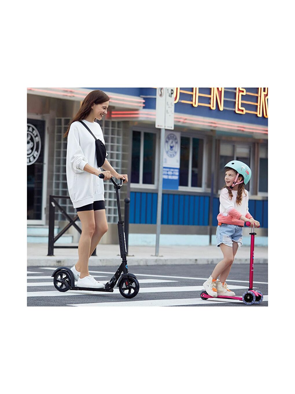 Maxi Deluxe LED 3 Tekerlekli Scooter Purple-2