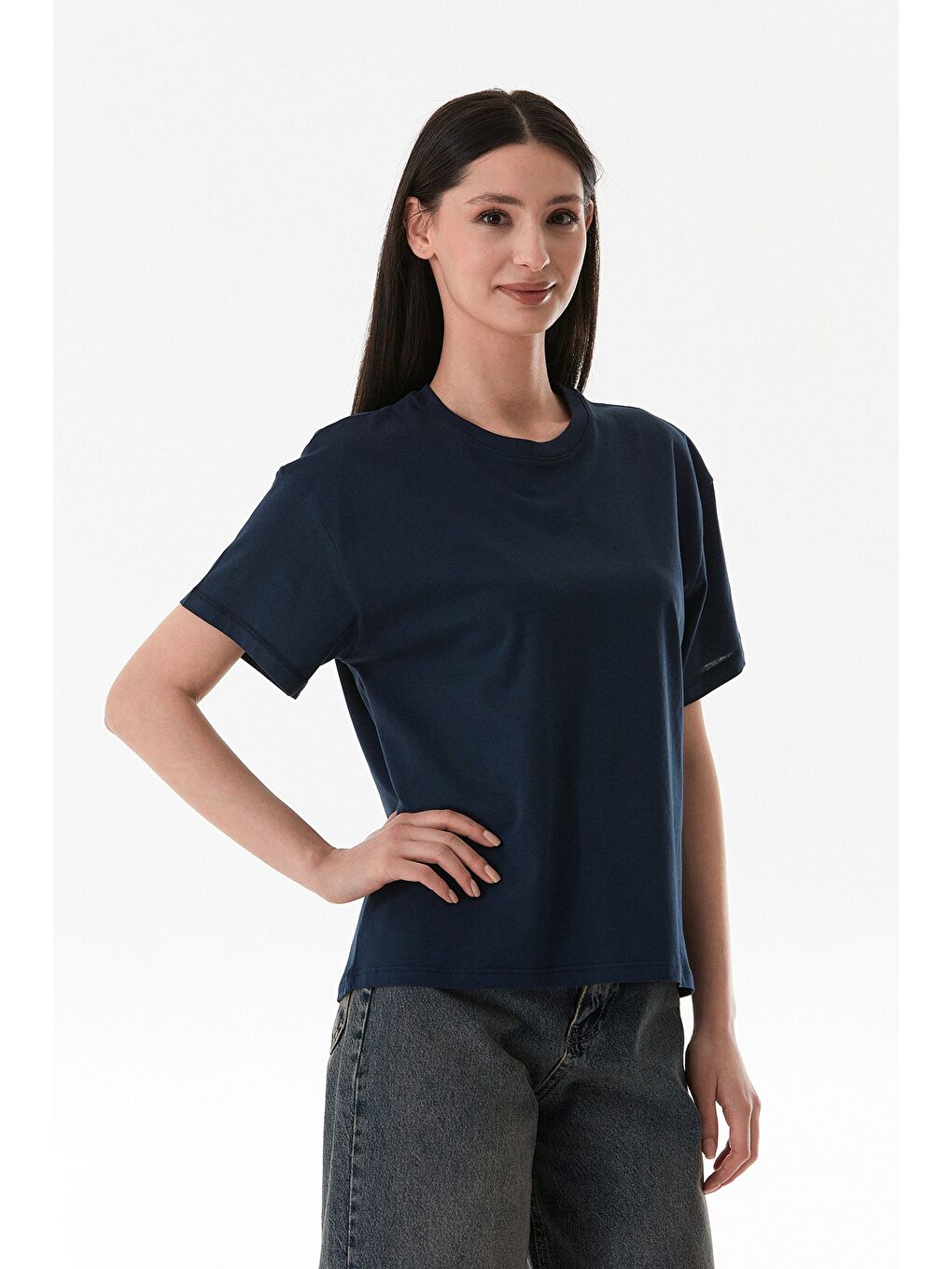 Lacivert Arkası Yazı Baskılı Bisiklet Yaka Tişört