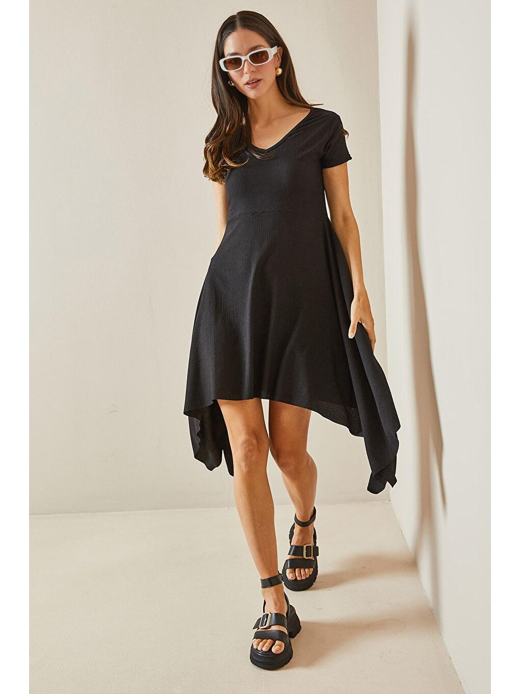 Siyah Asimetrik V Yaka Örme Midi Elbise 5YXK6-48529-02