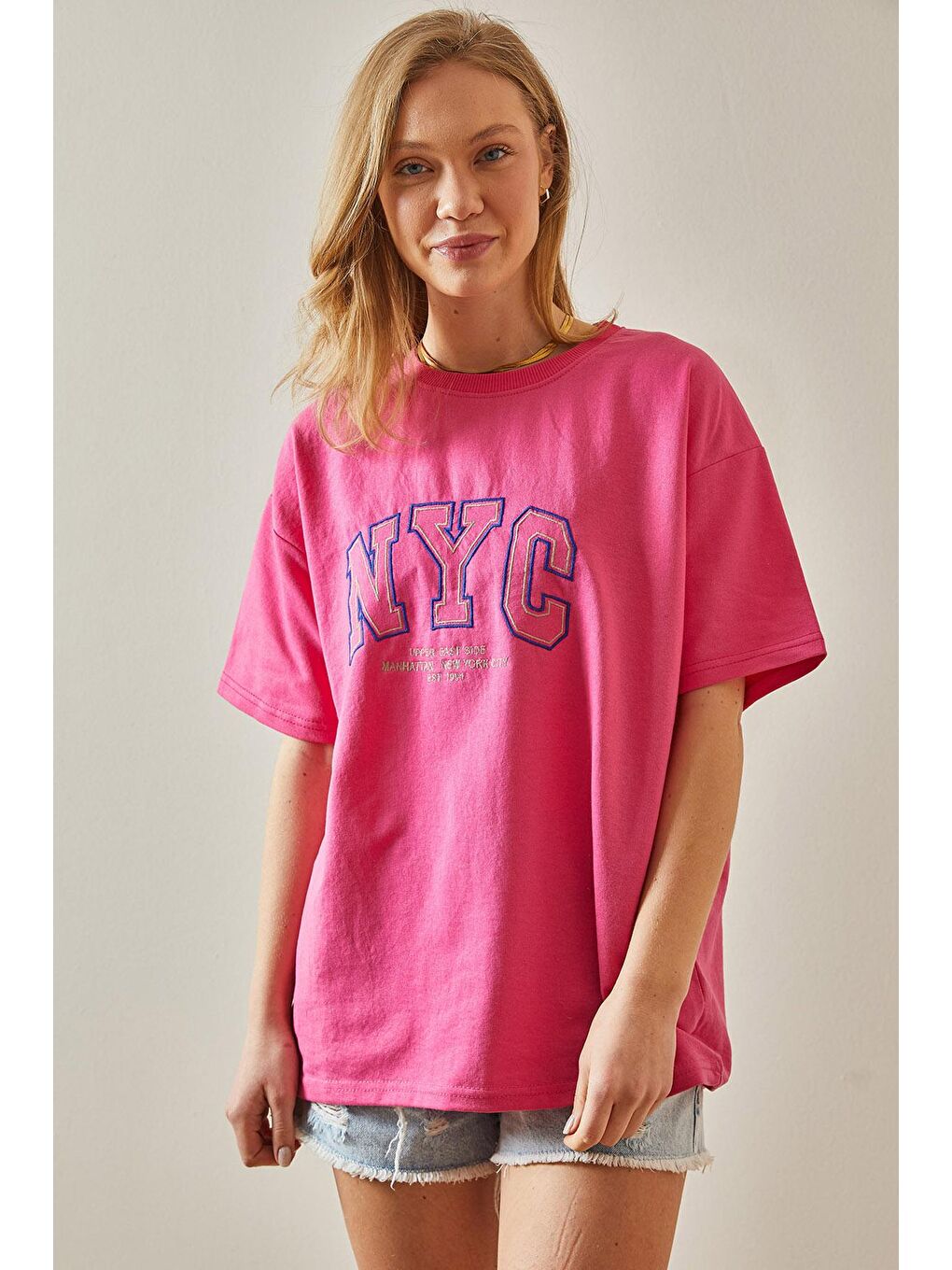 XHAN Pembe Yazılı Bisiklet Yaka Oversize T-Shirt 5YXK1-47969-20 - 1