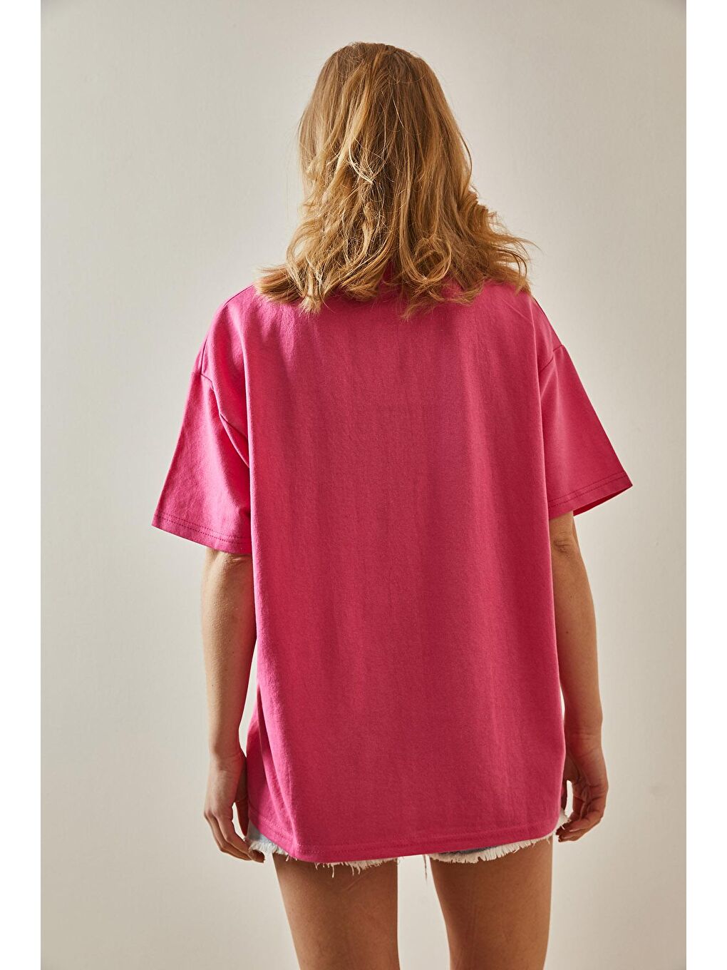 XHAN Pembe Yazılı Bisiklet Yaka Oversize T-Shirt 5YXK1-47969-20 - 4