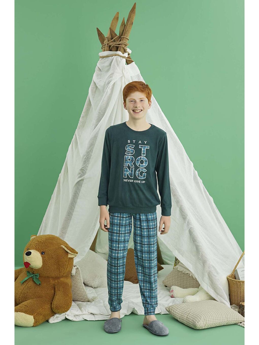 Erkek Çocuk Termal Pijama Takımı 240885 Petrol-2
