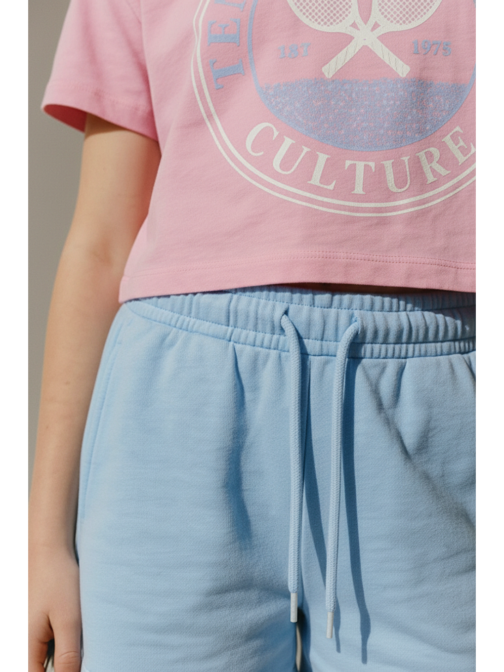 Beyaz Kız Çocuk Pamuklu Pembe Baskılı Crop T-Shirt Mavi Şort Takım-2