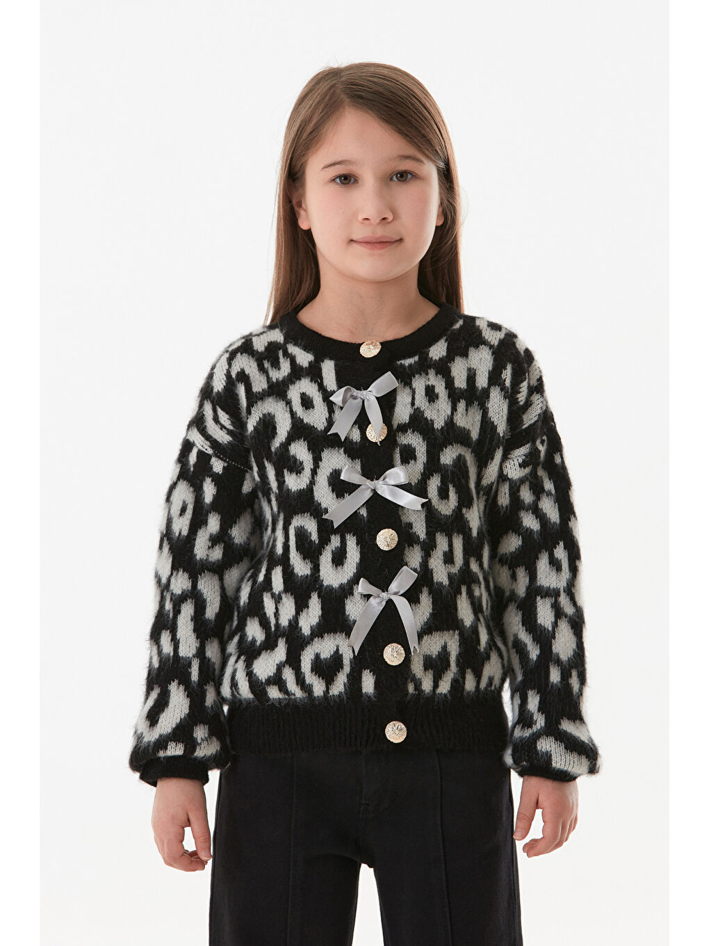 Beyaz Leopar Desenli Fiyonk Detaylı Kız Çocuk Triko Hırka-1