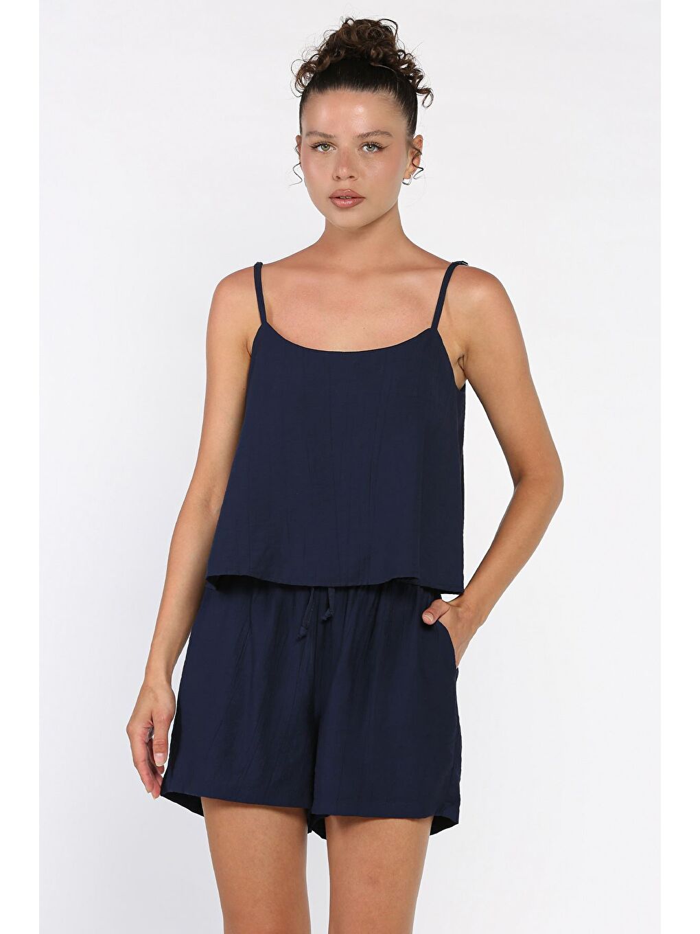 Lacivert Kadın Ayarlanabilir Askılı Bluz Bel Lastikli Şort İkili Takım-1