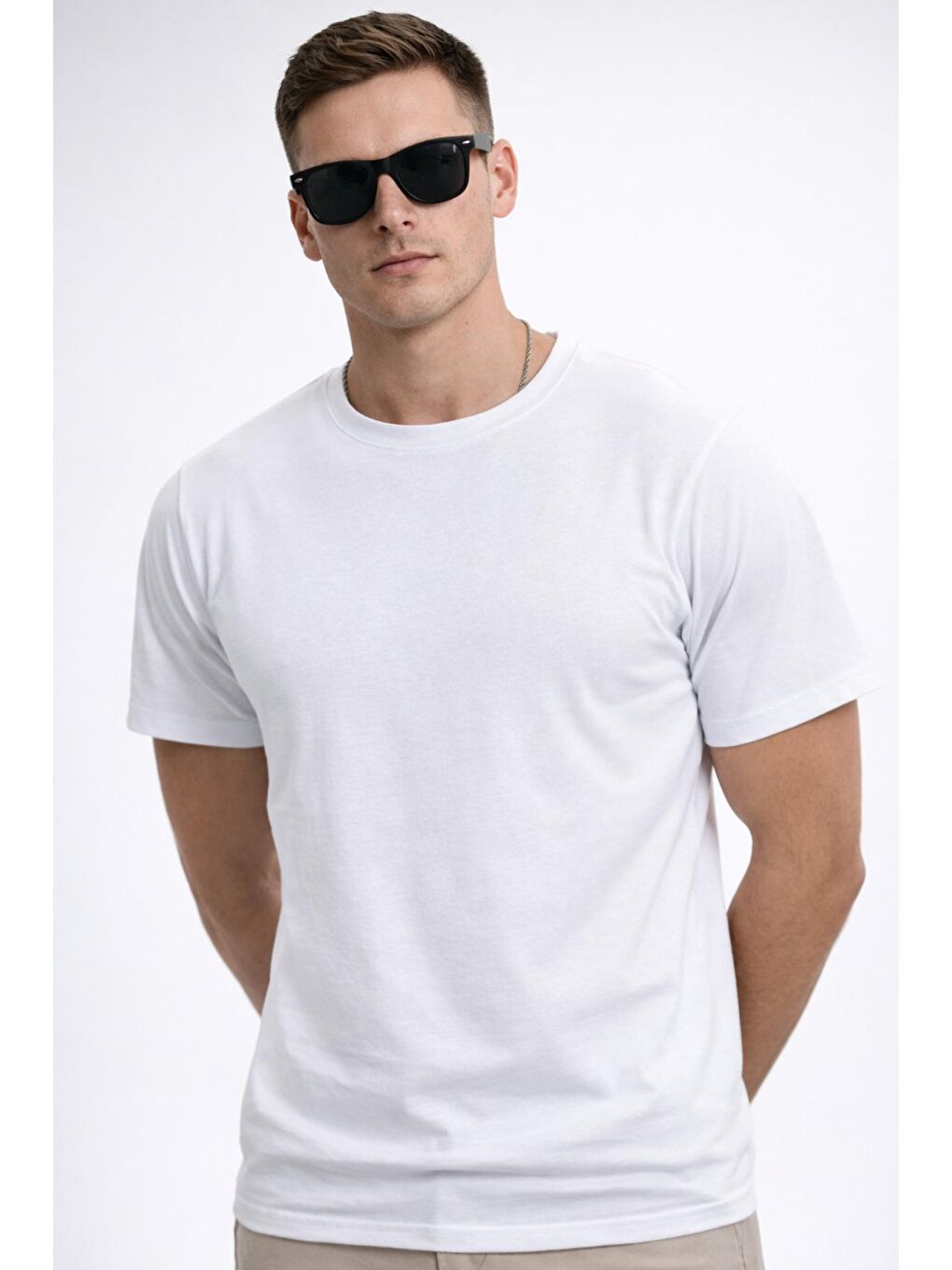 Beyaz Erkek/Unisex Bisiklet Yaka Basic Tişört %100 Pamuk - 371