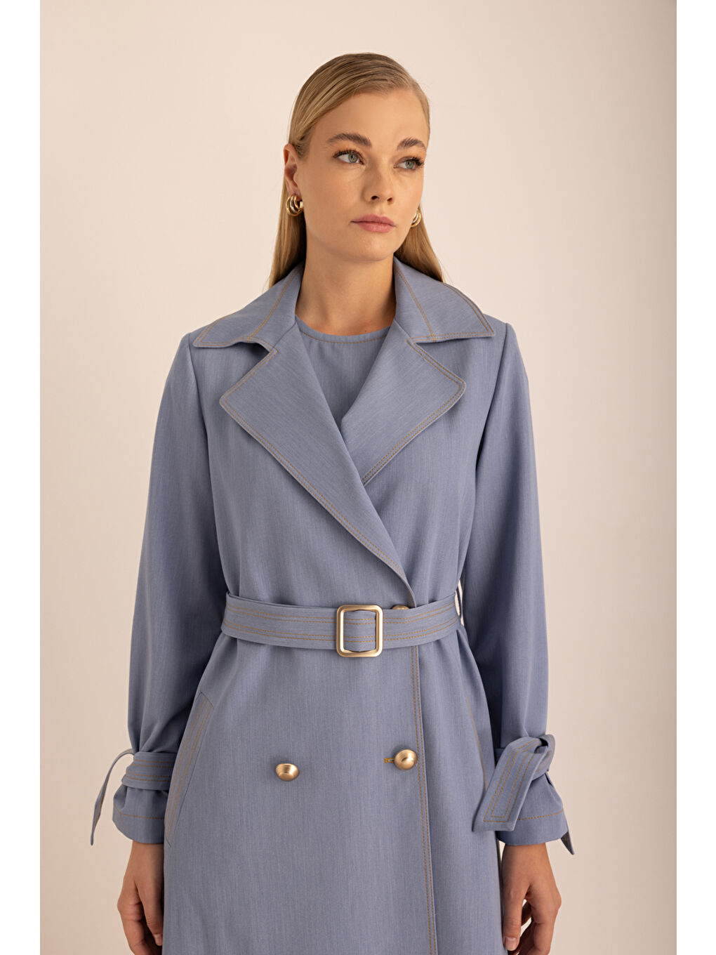 Mavi Kemerli Kruvaze Kapamalı Trençkot-2