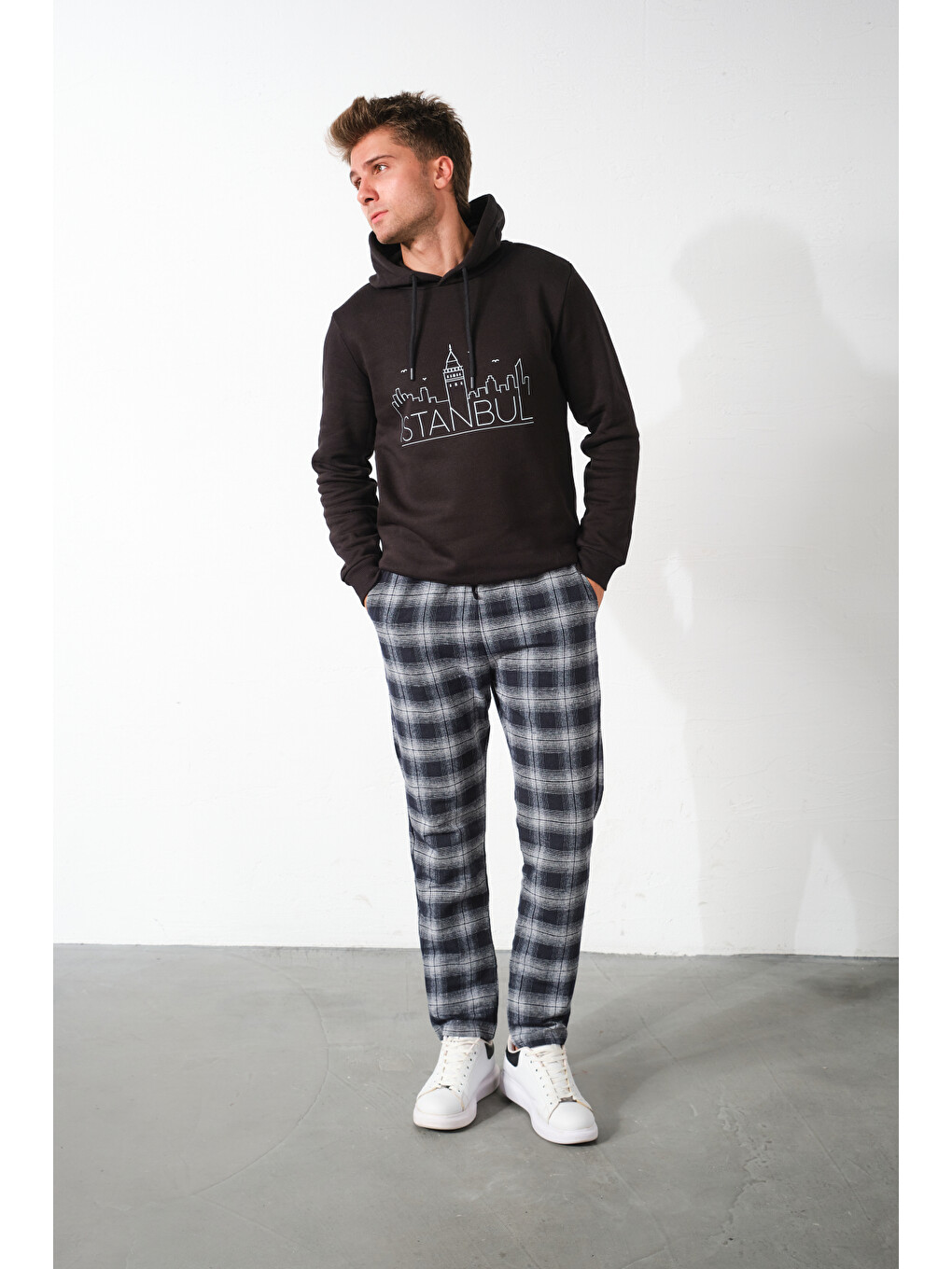 Siyah Ekoseli Flanel Pijama Altı Rahat Kesim Dar Paça Pamuklu-4