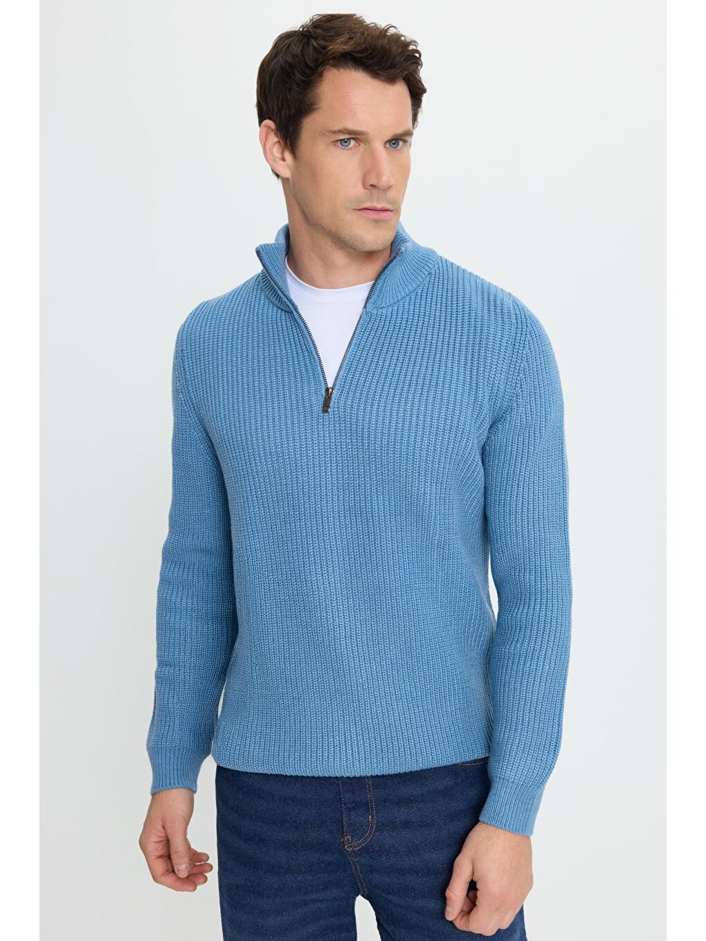 Erkek Slim Fit Dar Kesim Fermuarlı İndigo Dik Yaka Triko Kazak