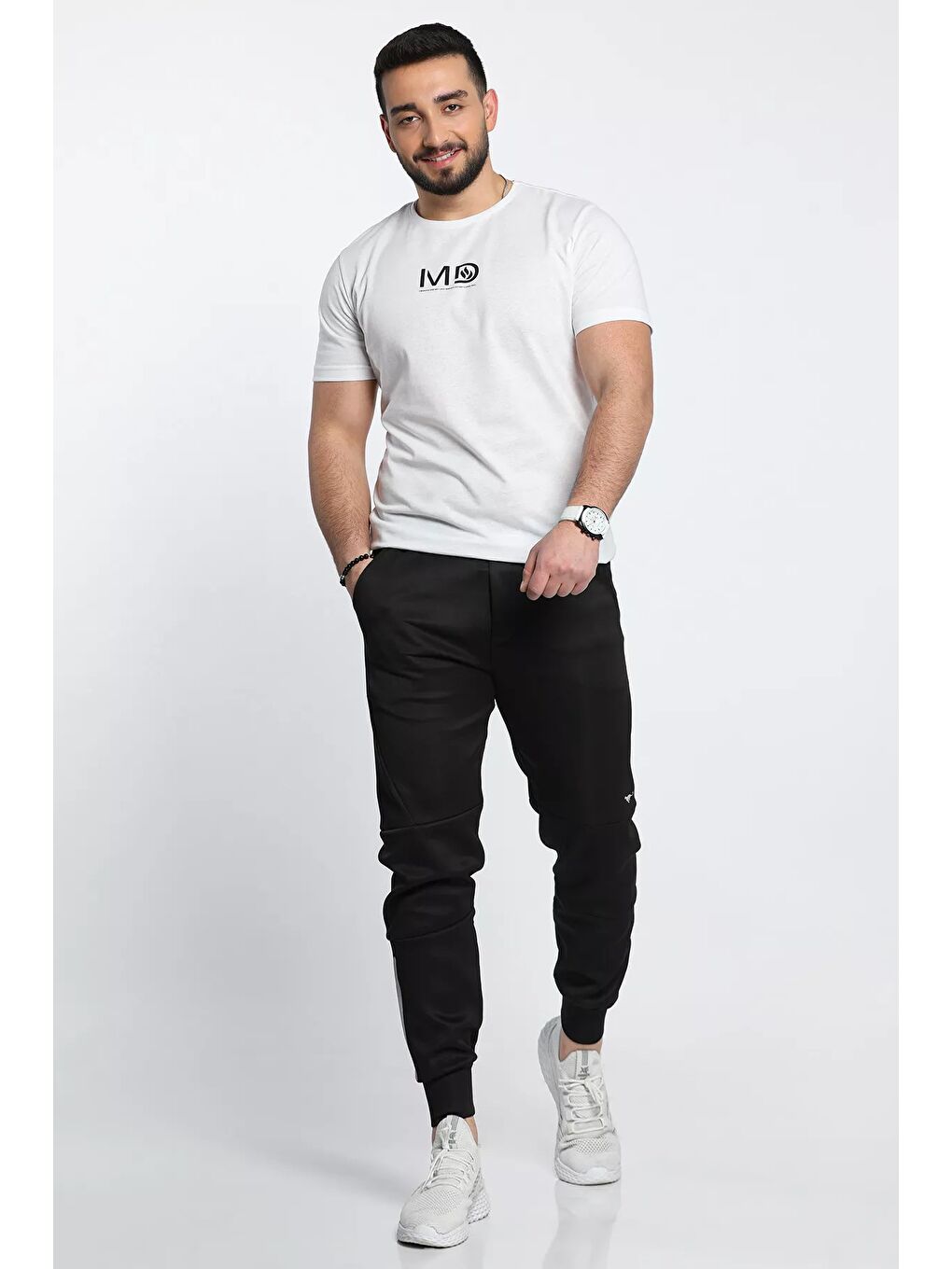 Siyah Bel Ve Paça Lastikli Baskı Detaylı Erkek Cepli Scuba Eşofman Altı-1