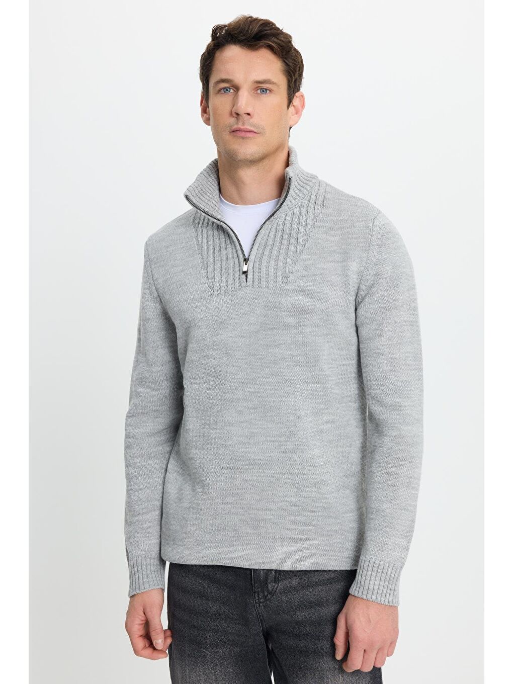 Erkek Slim Fit Dar Kesim Armürlü Fermuarlı Gri Dik Yaka Kazak-3