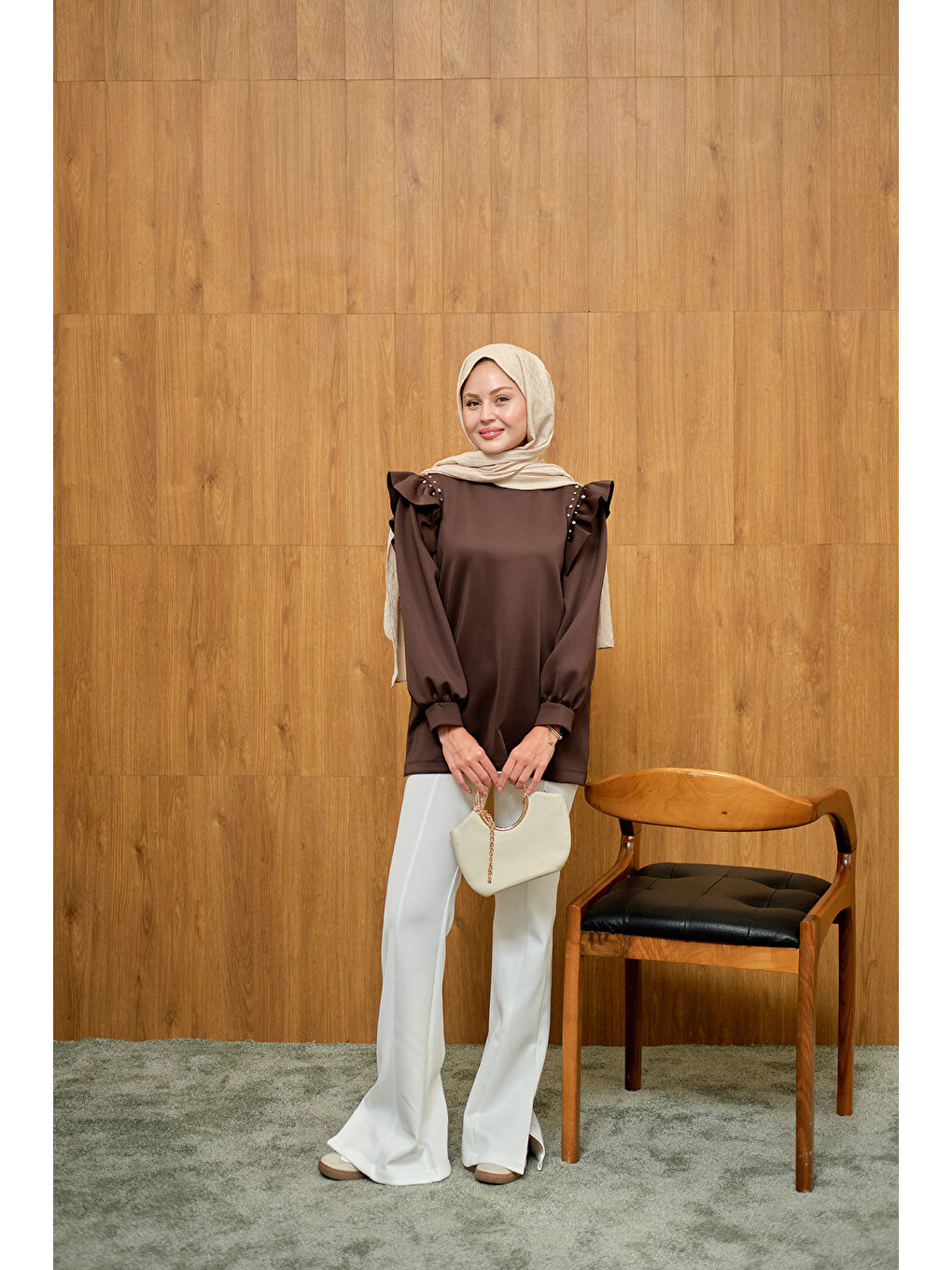 Kadın Fırfır Detay Taşlı Tunik Kahverengi-3