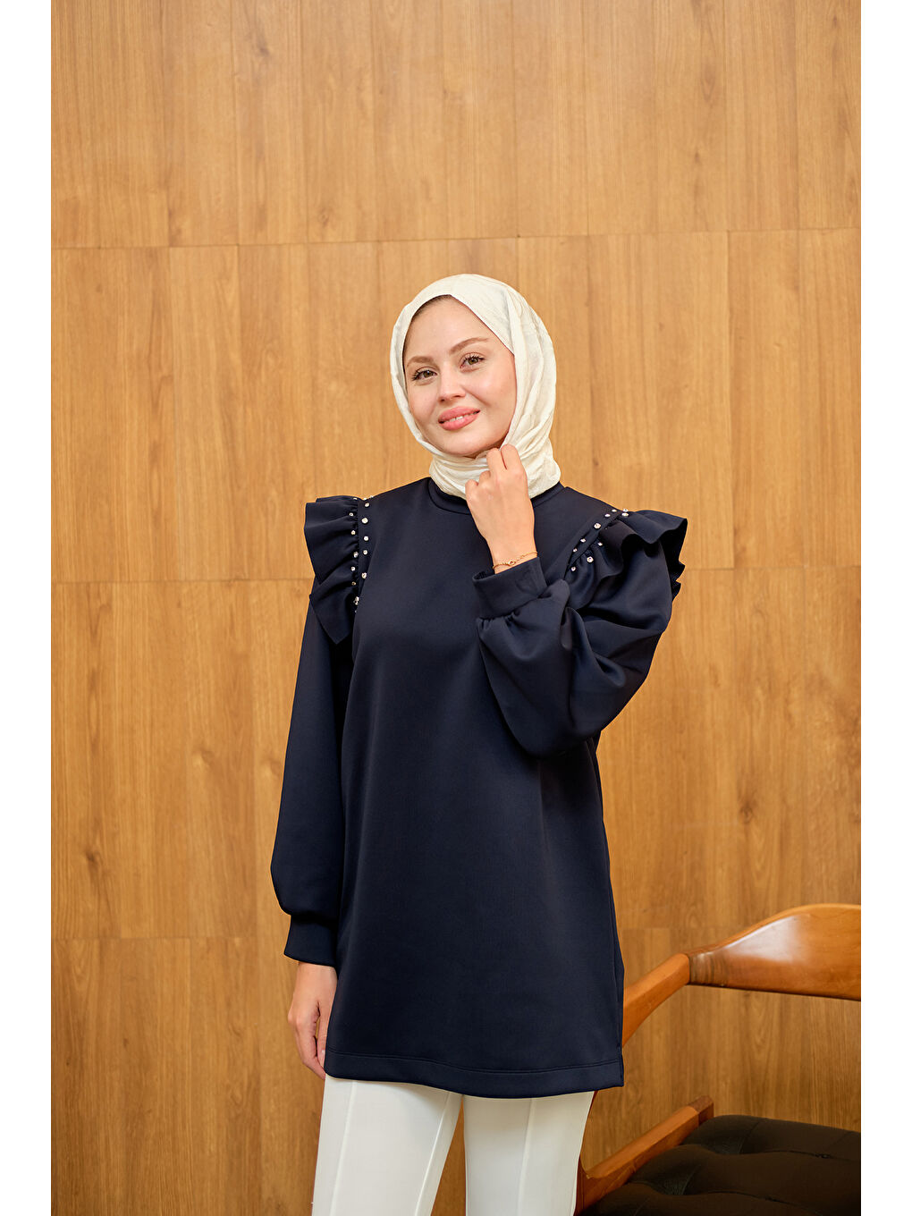 Kadın Fırfır Detay Taşlı Tunik Lacivert-2