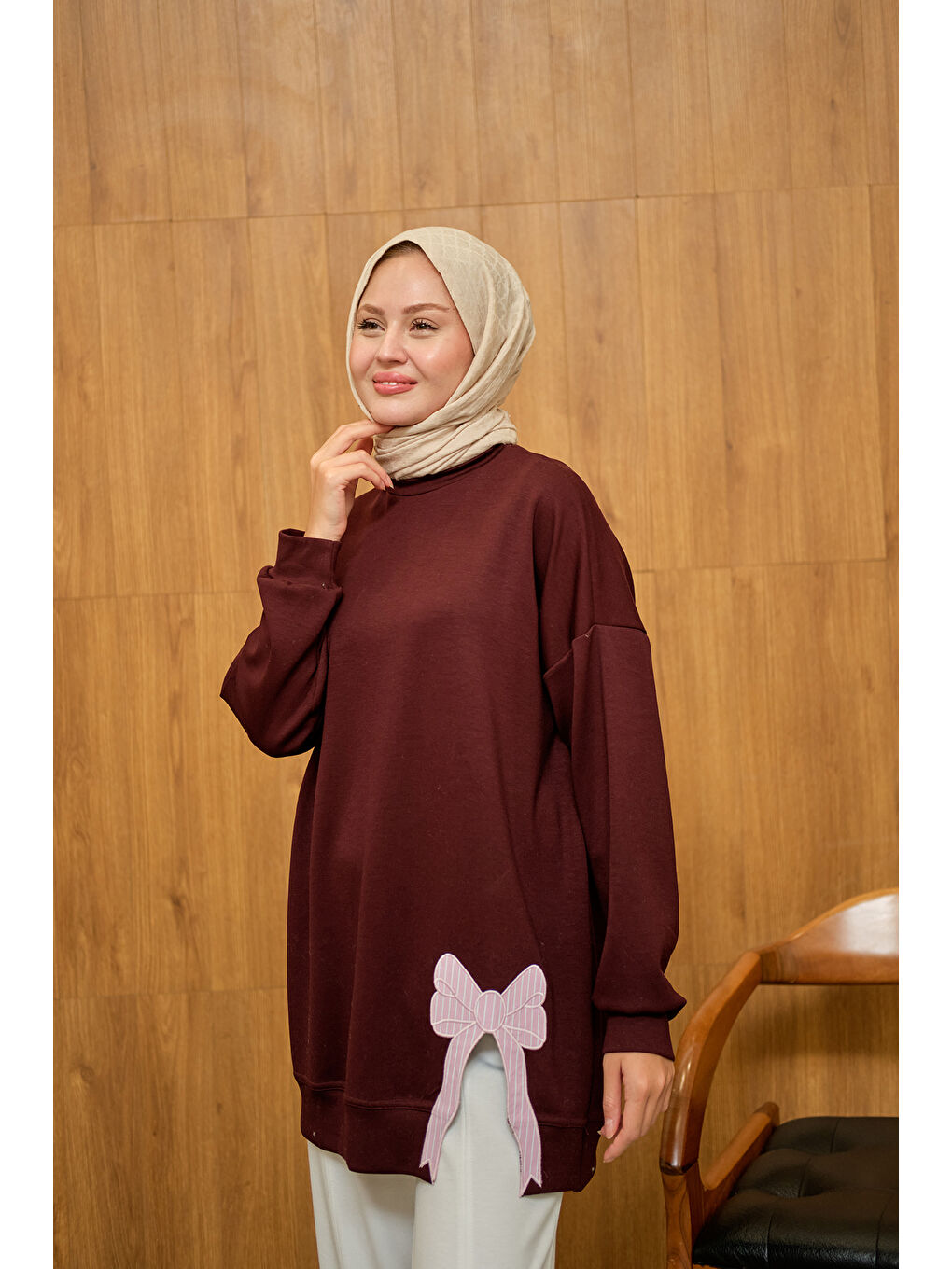 Kadın Fiyonk Nakışlı Tunik Bordo-1