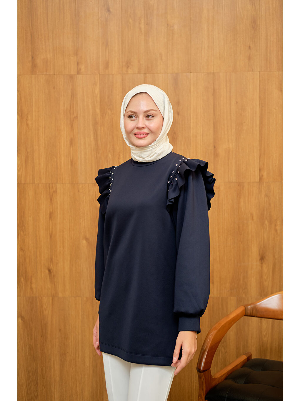 Kadın Fırfır Detay Taşlı Tunik Lacivert-3
