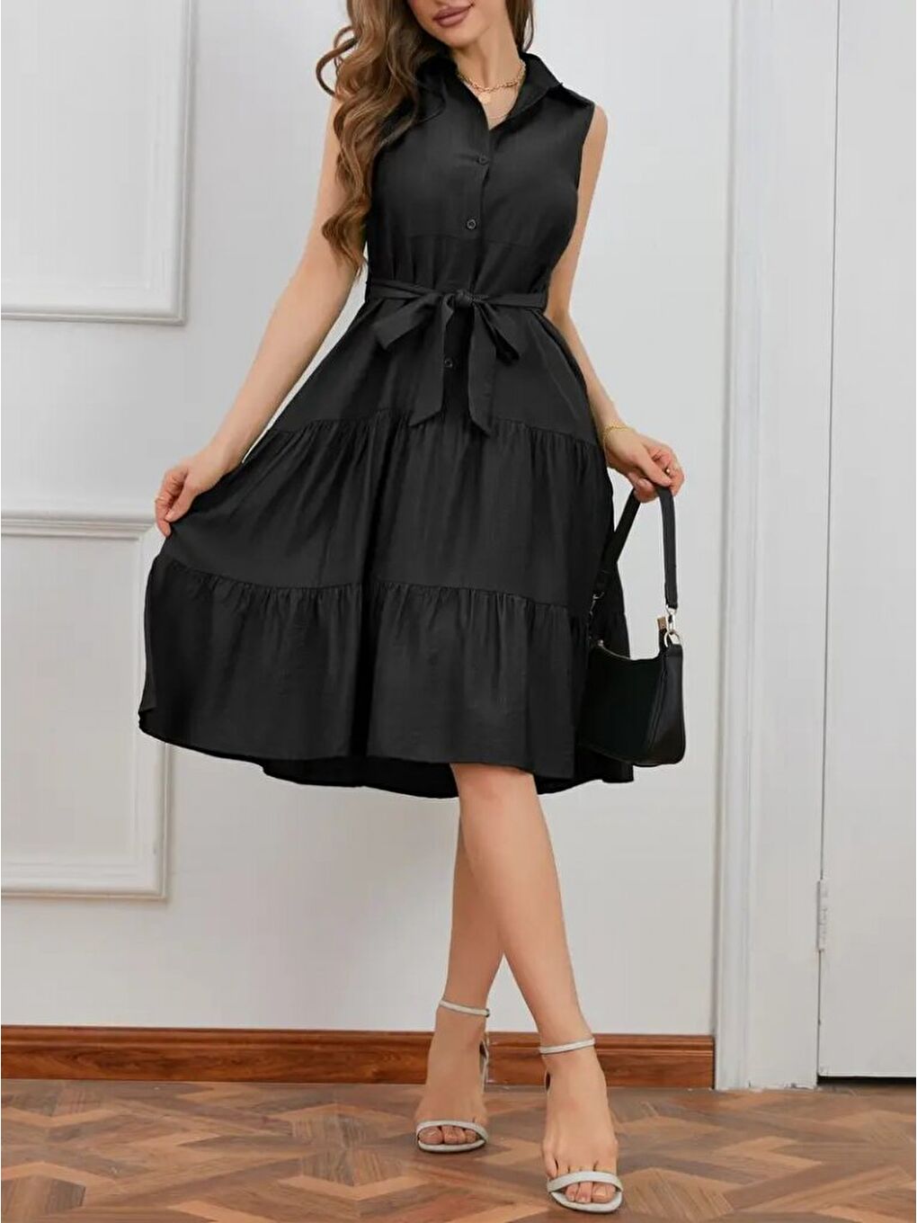 Siyah Kadın Kısa Kollu Gömlek Yaka Düğmeli Beli Kuşaklı Katlı Dokuma Midi Elbise-4