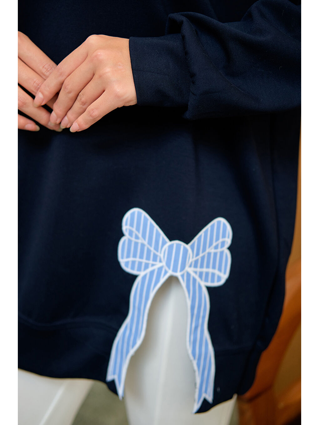 Kadın Fiyonk Nakışlı Tunik Lacivert-4