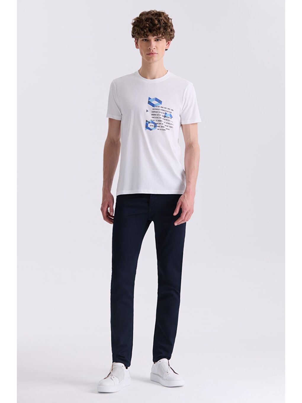 Beyaz Slim Fit Bisiklet Yaka T-Shirt-1