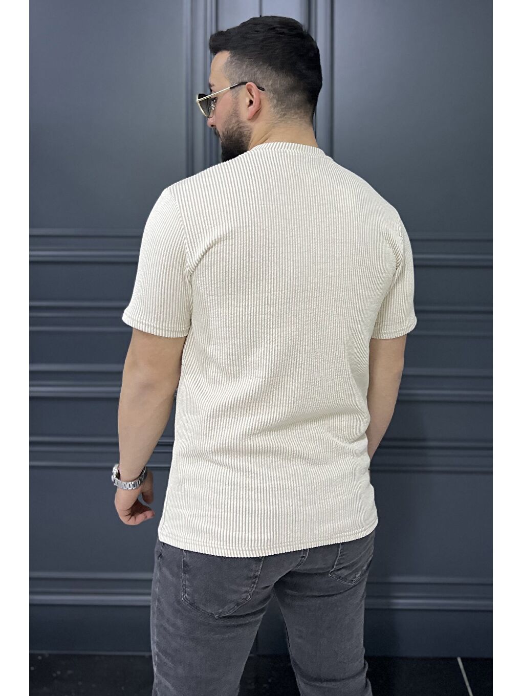 Bej Bisiklet Yaka Çizgili Erkek Tişört-3