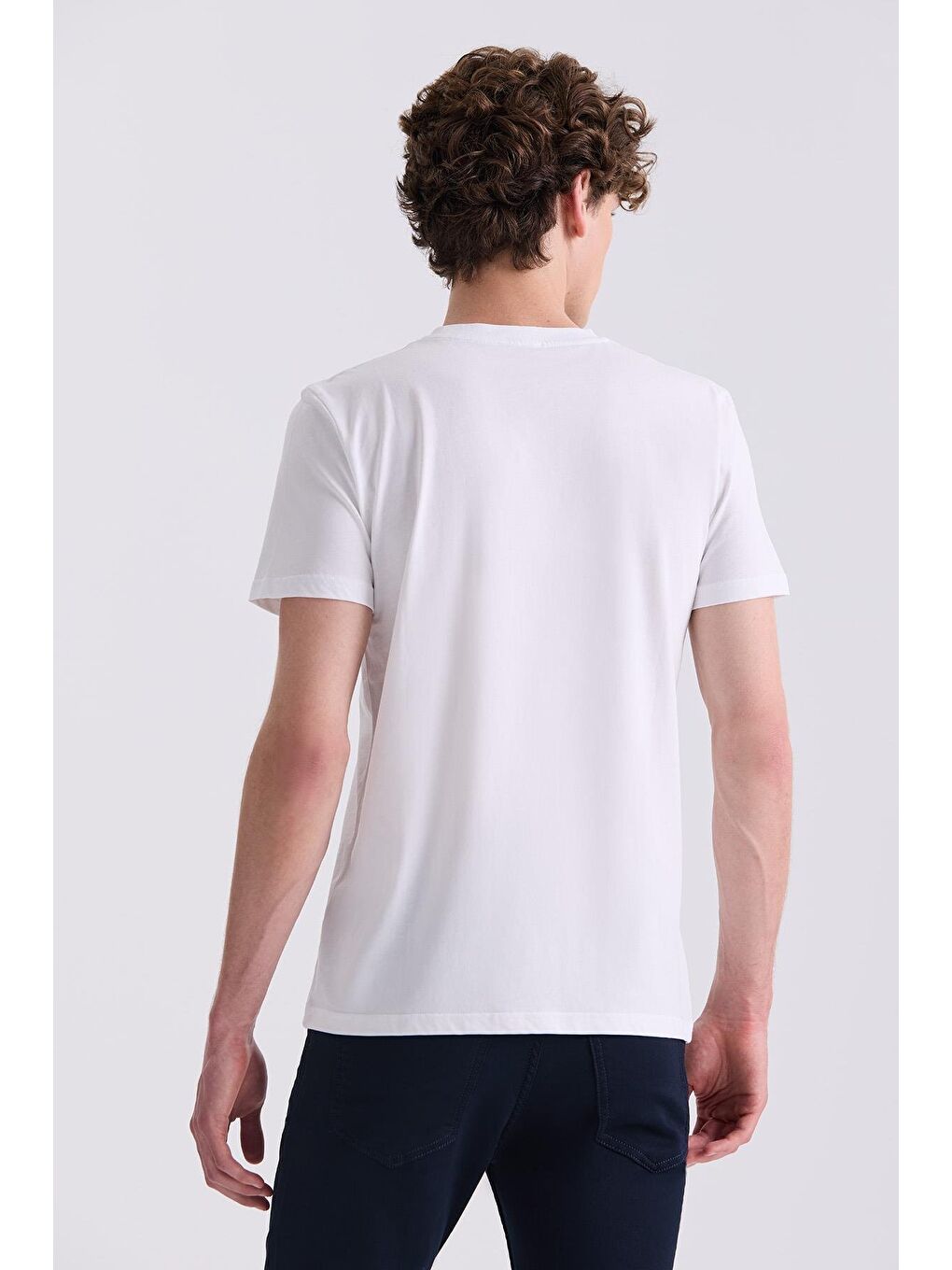 Beyaz Slim Fit Bisiklet Yaka T-Shirt-3