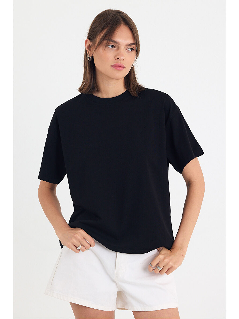 Kadın Timeless Oversize Siyah T-Shirt-1