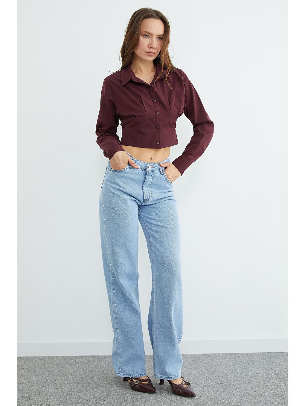 Mavi Yüksek Bel Perçin Detaylı Jean-1