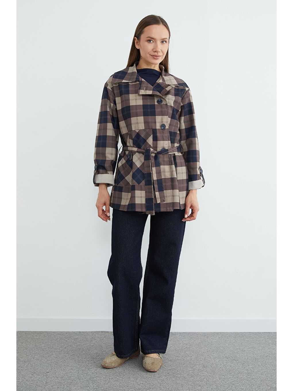 Lacivert Ekose Desenli Kuşaklı Trençkot-1