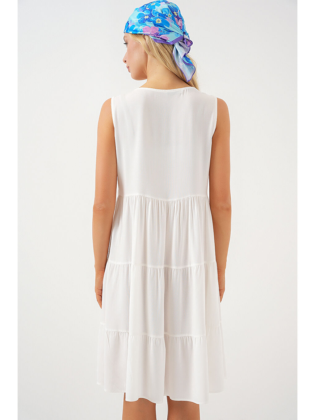 Kadın Sıfır Kol Düğmeli Kısa Elbise 2571 - Beyaz-5