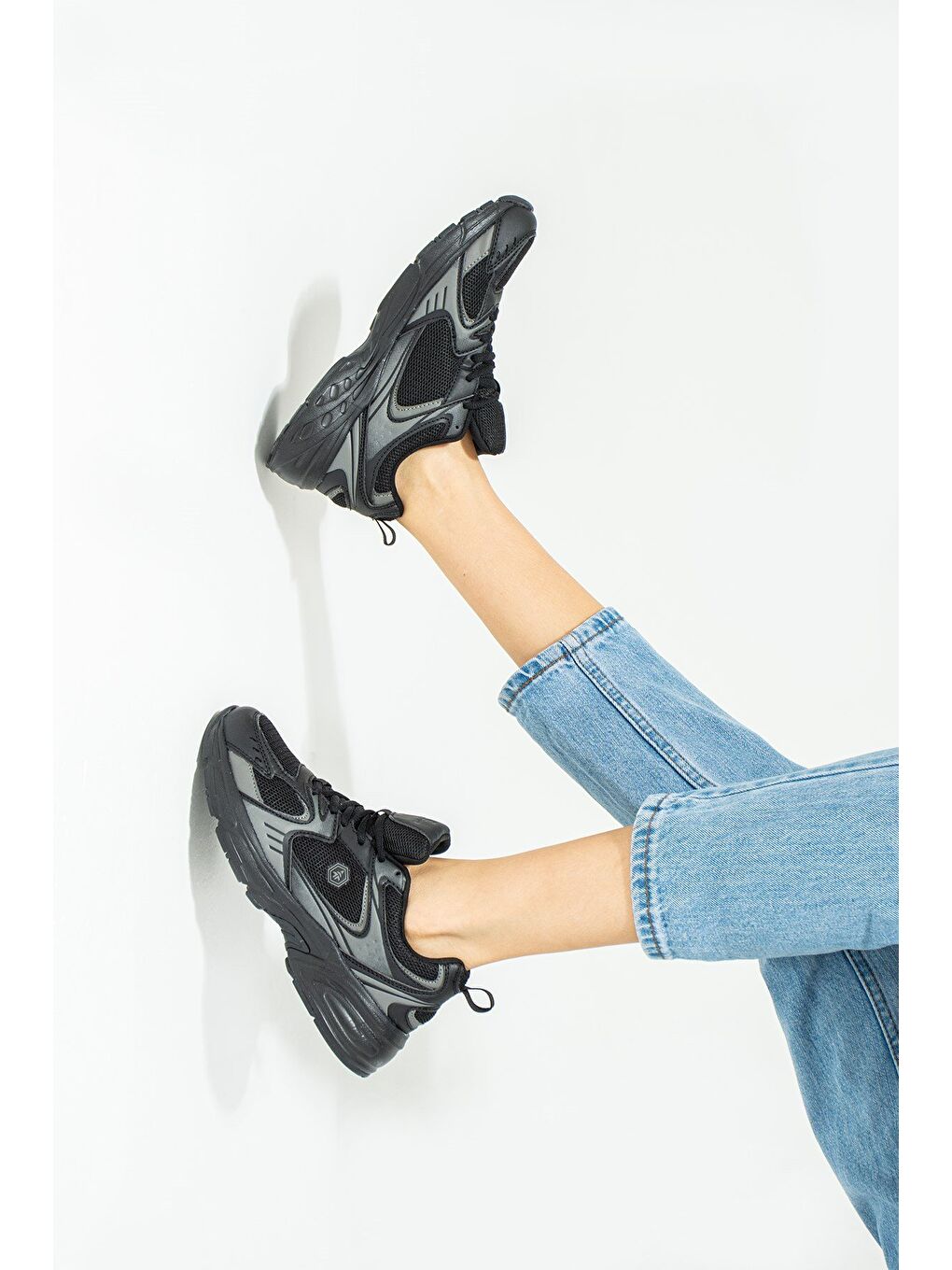 Songa Siyah Kadın Spor Ayakkabı-3