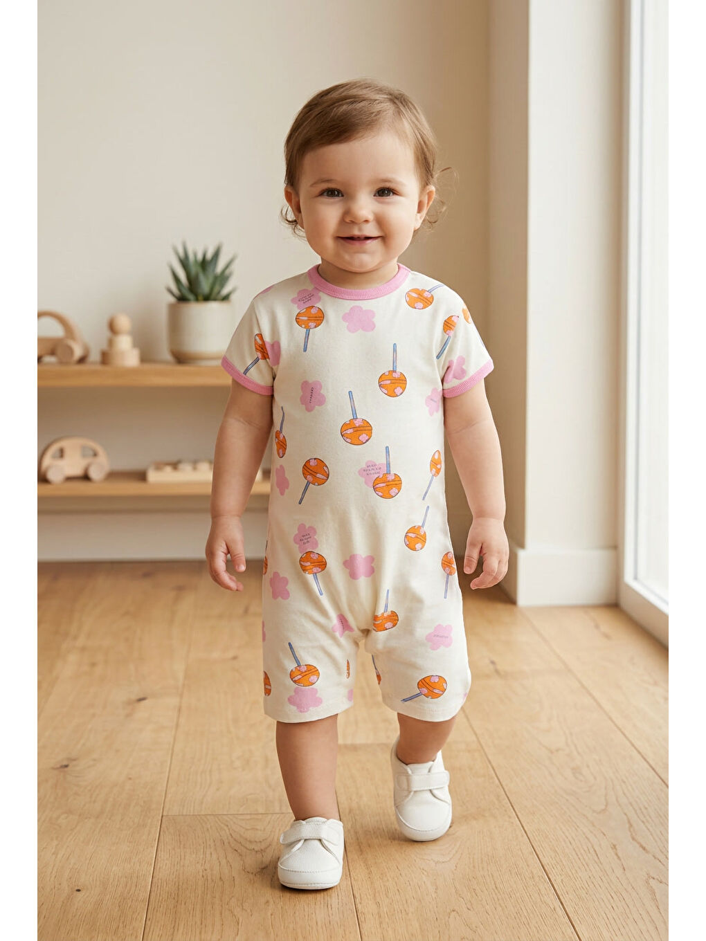 Beyaz Kız Bebek Desenli Tulum %100 Pamuk Penye Kısa Kollu Yazlık Tulum-1