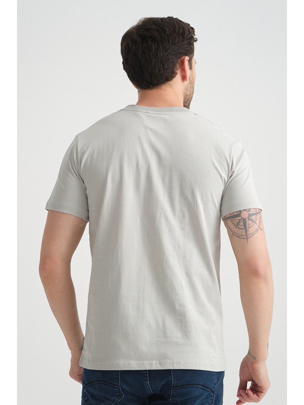 Gri Erkek T-Shirt %100 Pamuk Nefes Alan Bisiklet Yaka Regular Fit-3