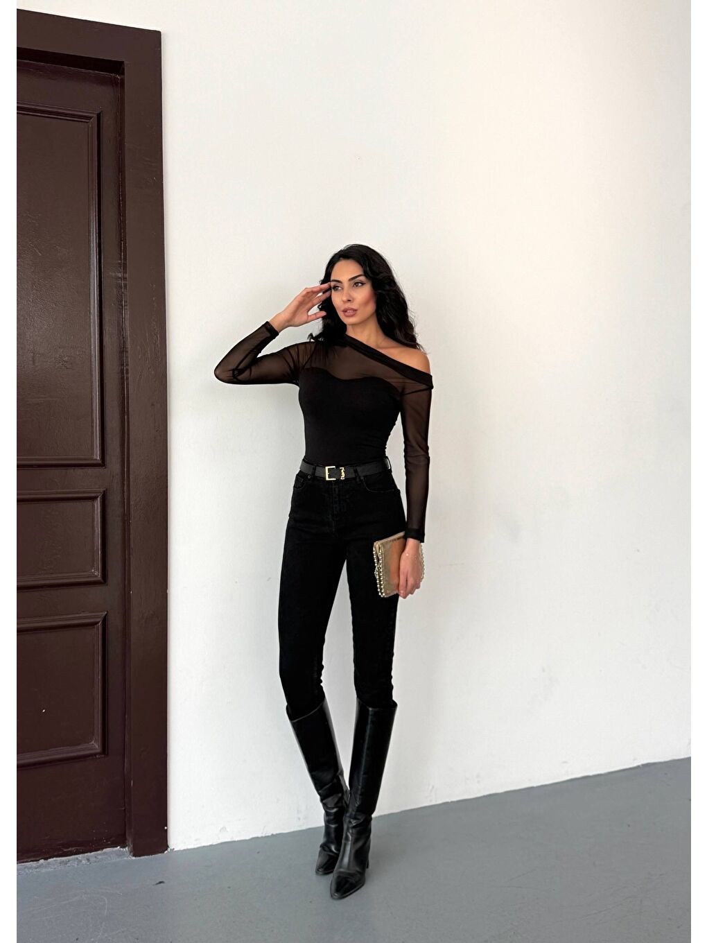 Siyah Sandy Kumaş Tül Detay Bluz-4