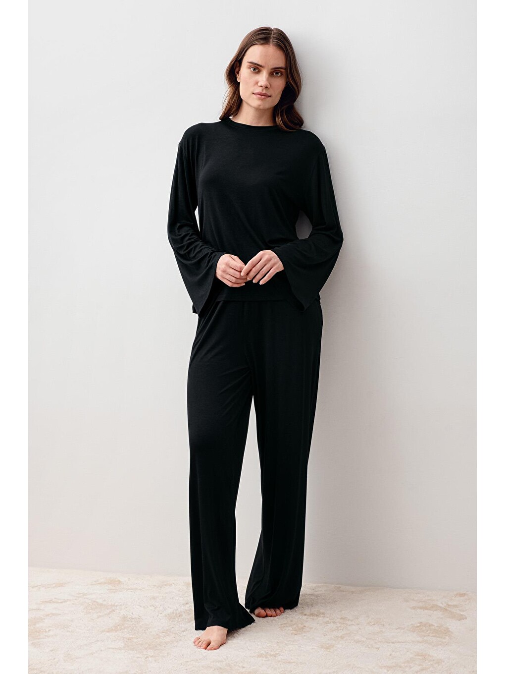 Siyah Uzun Kollu Oversize Basic Elastanlı Viskoz Alt Üst Takım 20210-1