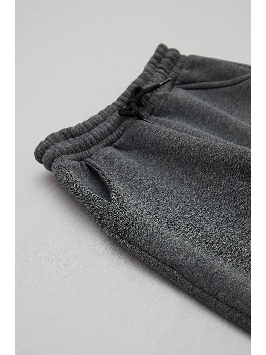 Gri 3 İplik Kaykay Baskılı Jogger Erkek Çocuk Eşofman Altı-2