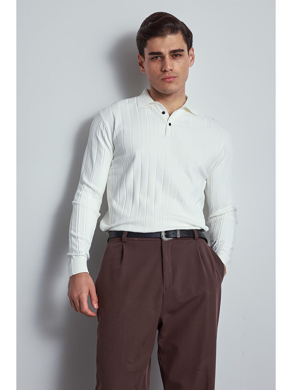 Erkek Slim Fit Premium Kumaş Polo Yaka Düğmeli Kazak Ekru-1
