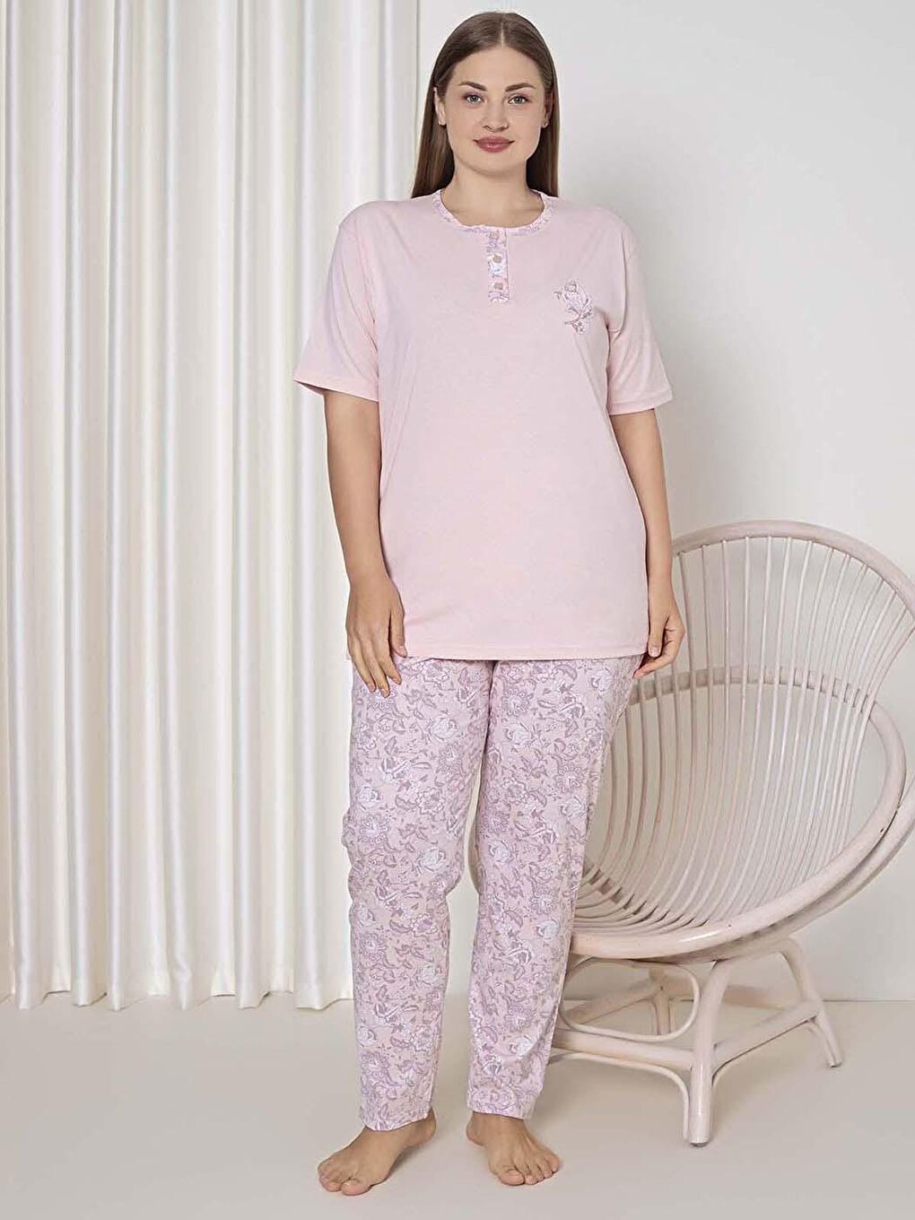 ahengim Pembe Kadın Pijama Takımı Battal Süprem Kısa Kollu Büyük Gül Desenli Pamuklu